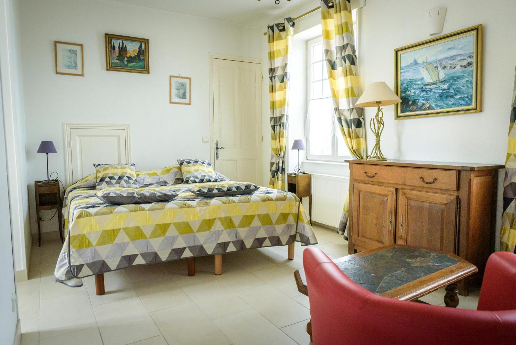 Maison Studios & Appartements Les 4 Vents Люк-сюр-Мер Экстерьер фото