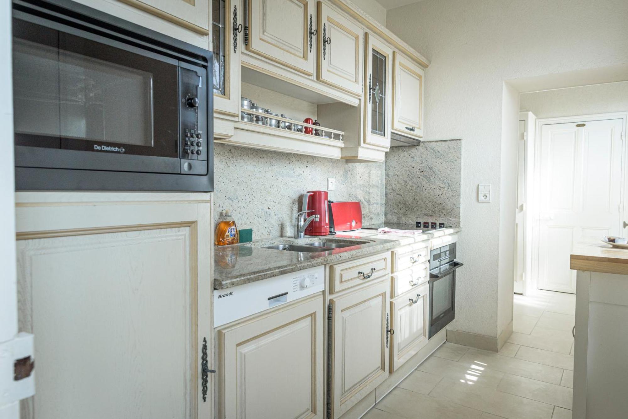 Maison Studios & Appartements Les 4 Vents Люк-сюр-Мер Экстерьер фото